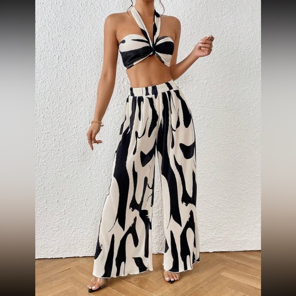 Two Piece Outfits Graphic Print Halter Top & Wide Leg Pants - Picture 4 of 11
